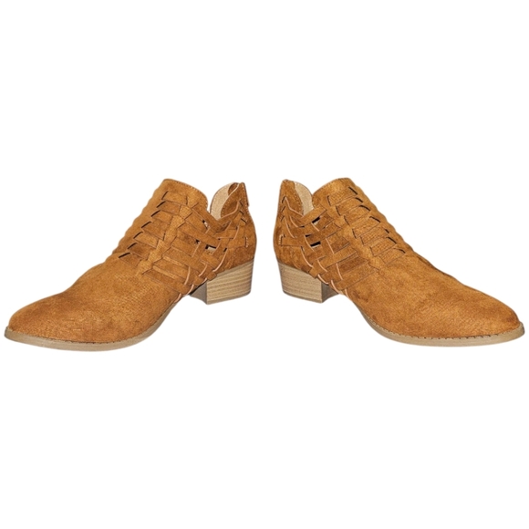LC Lauren Conrad Suede Strappy Back Zip Mini Ankle Boots - Picture 1 of 4